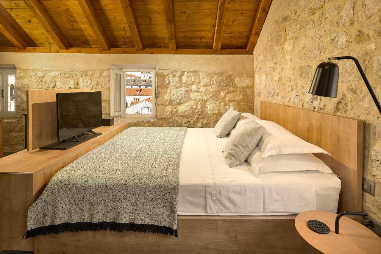 History Hvar Design Heritage Suites Hvar Town Luaran gambar